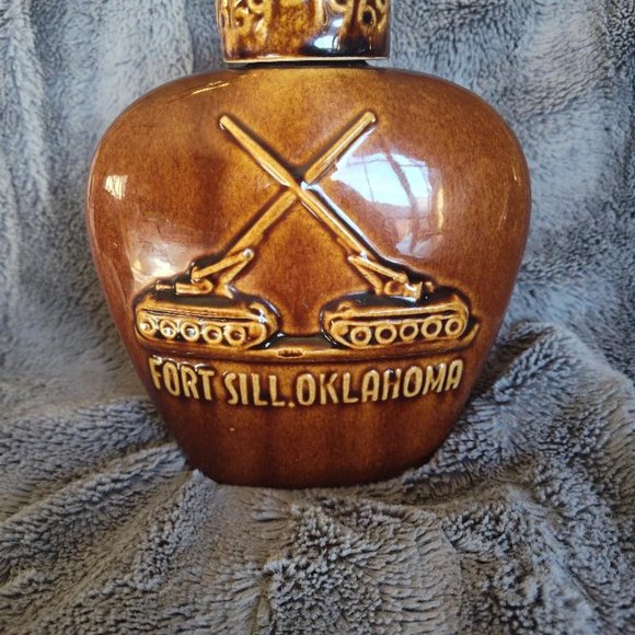 Fort Sill Oklahoma 1869-1969 Liquor corked bottle by JW Dant - Picture 2 of 3